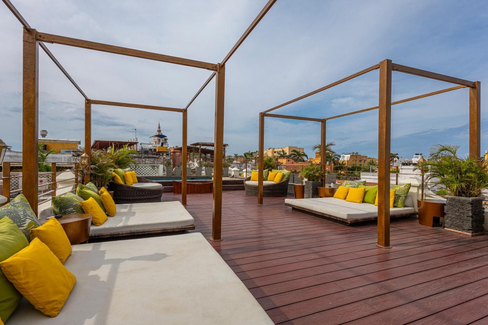 Ananda Boutique - Cosmos 5* Cartagena
