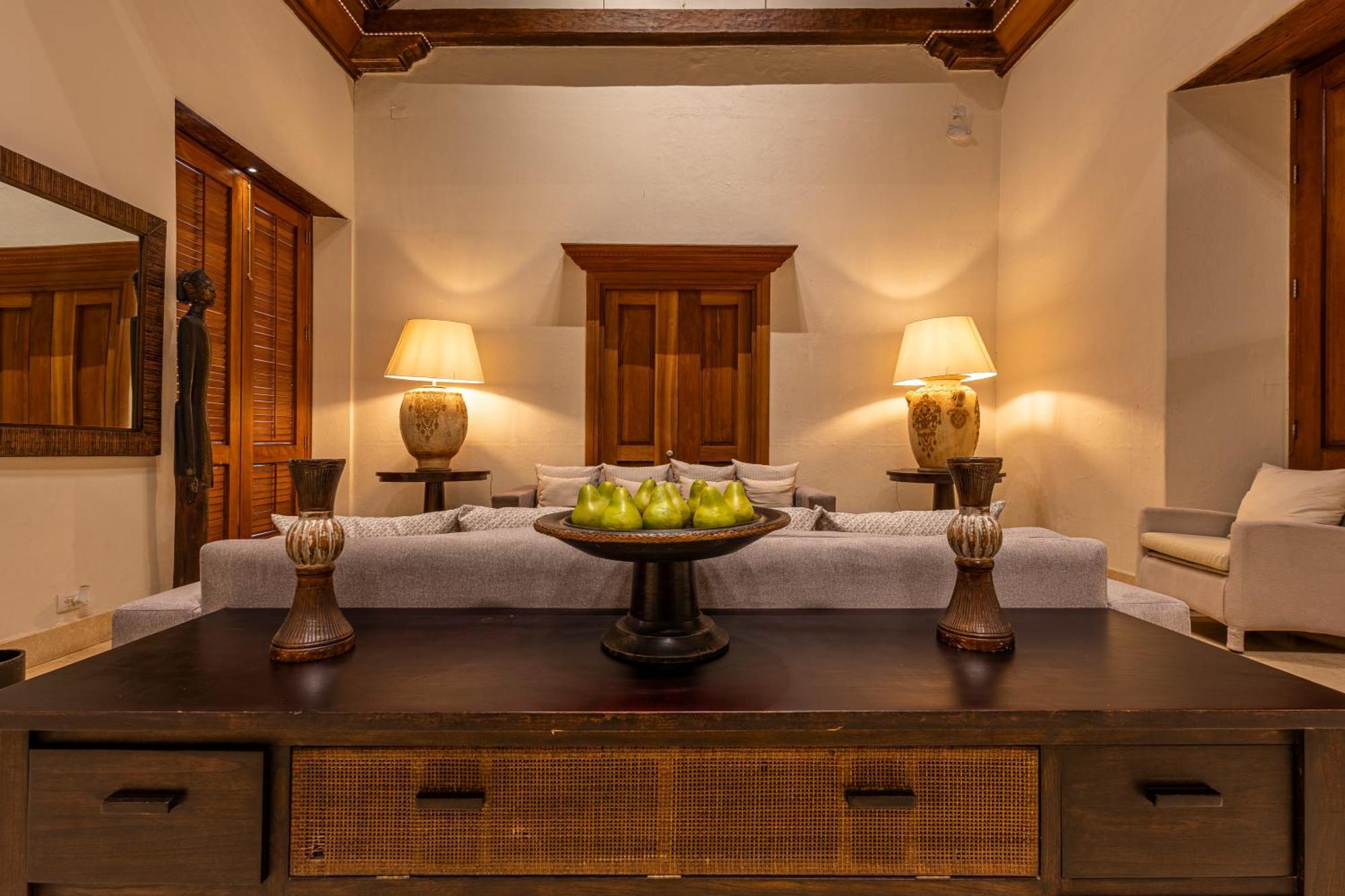 Hotel Ananda Boutique - Cosmos